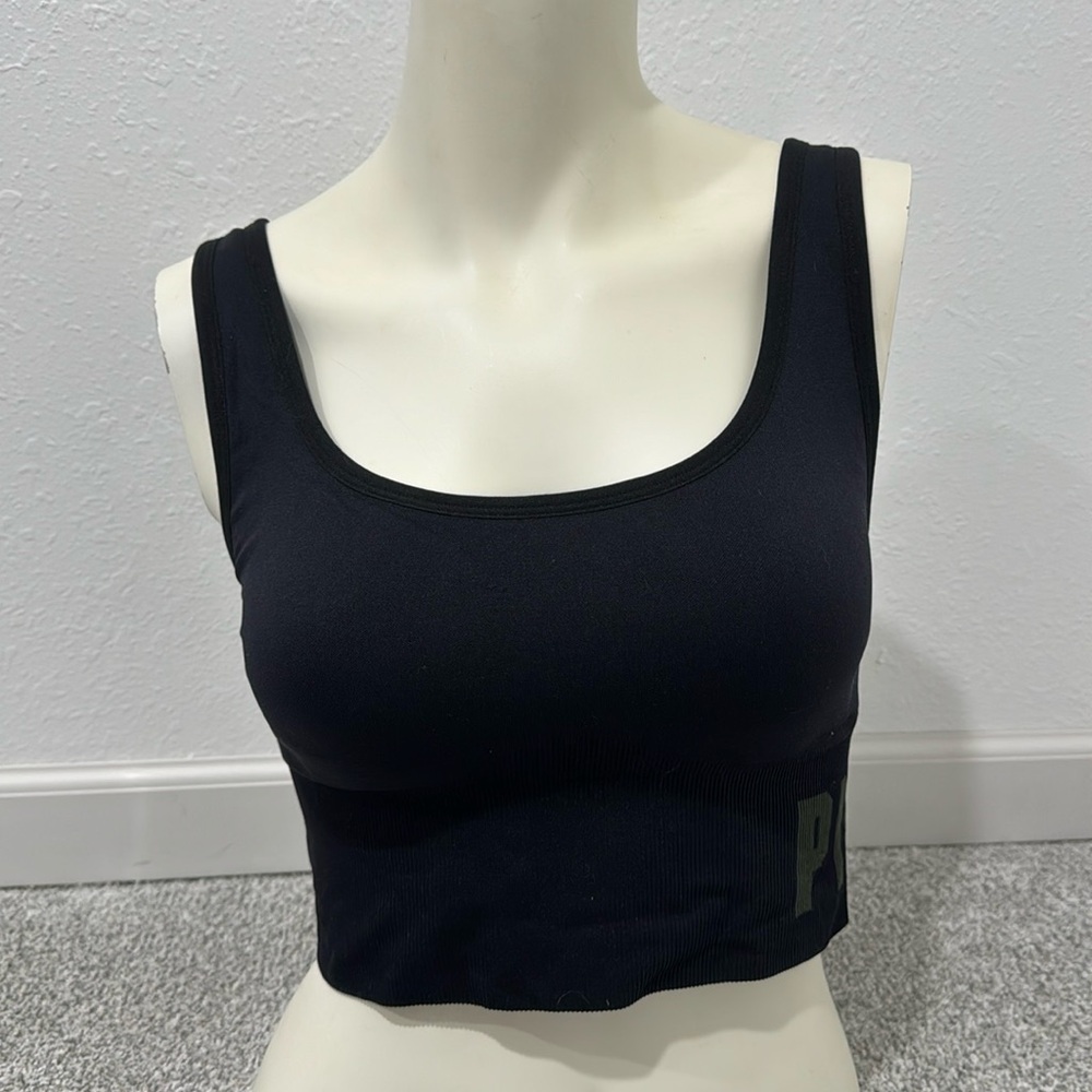 VS PINK Seamless Lightly Lined Sports Bra